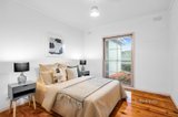 https://images.listonce.com.au/custom/160x/listings/25-solway-drive-glen-waverley-vic-3150/981/01572981_img_12.jpg?7DzFSS1sd7s