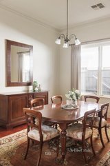 https://images.listonce.com.au/custom/160x/listings/25-st-johns-avenue-camberwell-vic-3124/405/01736405_img_09.jpg?sTOQjZ5TgVk