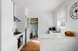 https://images.listonce.com.au/custom/160x/listings/25-st-vincent-street-caulfield-east-vic-3145/459/01204459_img_03.jpg?OppJ132zWv8