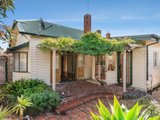 https://images.listonce.com.au/custom/160x/listings/25-stafford-street-footscray-vic-3011/588/01202588_img_11.jpg?IONVscAYm6Y
