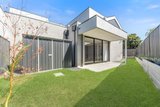 https://images.listonce.com.au/custom/160x/listings/25-stratford-court-mulgrave-vic-3170/248/01895248_img_06.jpg?vOc33Bv4eH0
