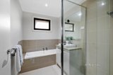 https://images.listonce.com.au/custom/160x/listings/25-the-ridge-knoxfield-vic-3180/305/01354305_img_10.jpg?JqSUwxB4nLk