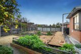 https://images.listonce.com.au/custom/160x/listings/25-venice-avenue-mitcham-vic-3132/696/01766696_img_12.jpg?I4rhNJiB1vc