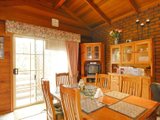 https://images.listonce.com.au/custom/160x/listings/25-waurnvale-drive-belmont-vic-3216/779/01699779_img_05.jpg?FCGx23GMuS8