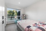 https://images.listonce.com.au/custom/160x/listings/25-wetherby-road-doncaster-vic-3108/660/01293660_img_11.jpg?VQpk3UIog1Y