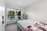 https://images.listonce.com.au/custom/160x/listings/25-wetherby-road-doncaster-vic-3108/660/01293660_img_11.jpg?zXxKYB3rh8s