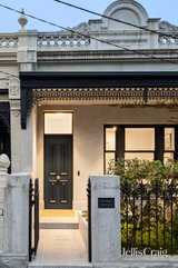https://images.listonce.com.au/custom/160x/listings/250-canning-street-carlton-north-vic-3054/036/01771036_img_21.jpg?L0XhaMBVkww