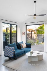 https://images.listonce.com.au/custom/160x/listings/250-clarke-street-northcote-vic-3070/360/01292360_img_08.jpg?OQ-3RCHkaFg