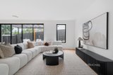 https://images.listonce.com.au/custom/160x/listings/250-kelvin-avenue-montmorency-vic-3094/419/01705419_img_03.jpg?xUEgj3YZe_8