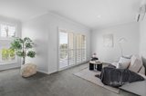 https://images.listonce.com.au/custom/160x/listings/250-patterson-road-bentleigh-vic-3204/327/01604327_img_07.jpg?JUE1kCY0_8g