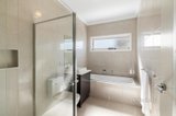 https://images.listonce.com.au/custom/160x/listings/250-patterson-road-bentleigh-vic-3204/327/01604327_img_11.jpg?N6Bxvd_zE6U