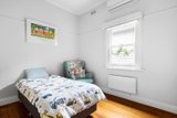 https://images.listonce.com.au/custom/160x/listings/250-victoria-road-thornbury-vic-3071/989/01303989_img_04.jpg?ViHI_8HYoBA