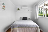 https://images.listonce.com.au/custom/160x/listings/250-victoria-road-thornbury-vic-3071/989/01303989_img_08.jpg?XXgkgv04I0w