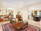 https://images.listonce.com.au/custom/160x/listings/250-yerrin-street-balwyn-vic-3103/822/01684822_img_02.jpg?N7oOTPt1KNA