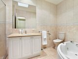 https://images.listonce.com.au/custom/160x/listings/250-yerrin-street-balwyn-vic-3103/822/01684822_img_06.jpg?Td3Du03wL9U
