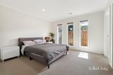 https://images.listonce.com.au/custom/160x/listings/2504-bell-street-redan-vic-3350/802/01973802_img_04.jpg?NA2OX_7Vrnc