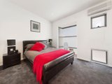 https://images.listonce.com.au/custom/160x/listings/2509-st-kilda-street-elwood-vic-3184/650/01793650_img_05.jpg?9wyyxSssk3Q