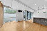 https://images.listonce.com.au/custom/160x/listings/2509-st-kilda-street-elwood-vic-3184/817/01888817_img_02.jpg?kyuaNIbQQg0