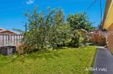 https://images.listonce.com.au/custom/160x/listings/251-anslow-street-woodend-vic-3442/131/00345131_img_08.jpg?IrPUZ87CsnQ