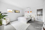 https://images.listonce.com.au/custom/160x/listings/251-bostock-avenue-manifold-heights-vic-3218/289/01939289_img_08.jpg?L8PRgfBU6UQ