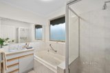 https://images.listonce.com.au/custom/160x/listings/251-regent-street-mount-waverley-vic-3149/858/01734858_img_11.jpg?Ado2Sxb_maM