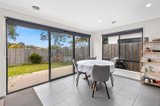 https://images.listonce.com.au/custom/160x/listings/251-regent-street-whittington-vic-3219/166/01359166_img_06.jpg?-EjMQ5xLijU