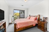 https://images.listonce.com.au/custom/160x/listings/251-regent-street-whittington-vic-3219/166/01359166_img_09.jpg?IvK6ocNZhmI