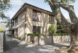 https://images.listonce.com.au/custom/160x/listings/251-ruskin-street-elwood-vic-3184/511/01933511_img_01.jpg?8QFo5smI30U