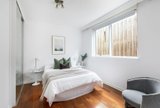 https://images.listonce.com.au/custom/160x/listings/251-ruskin-street-elwood-vic-3184/511/01933511_img_03.jpg?v_IiXDuC1O4