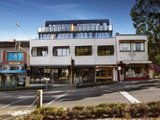 https://images.listonce.com.au/custom/160x/listings/25160-union-road-surrey-hills-vic-3127/049/01685049_img_09.jpg?3CS4JeY4uMk