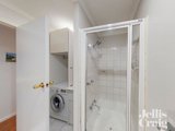 https://images.listonce.com.au/custom/160x/listings/2517-ascot-vale-road-flemington-vic-3031/560/01970560_img_07.jpg?u1i7Wfgj0G0