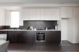 https://images.listonce.com.au/custom/160x/listings/25176-smith-street-collingwood-vic-3066/982/01723982_img_03.jpg?JEc3fTruqnY