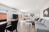 https://images.listonce.com.au/custom/160x/listings/252-alameda-avenue-mornington-vic-3931/587/01485587_img_02.jpg?PnS-KceZymQ