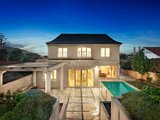 https://images.listonce.com.au/custom/160x/listings/252-balwyn-road-balwyn-north-vic-3104/241/01684241_img_10.jpg?Df80Vy5RtBY