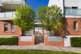 https://images.listonce.com.au/custom/160x/listings/252-newmarket-way-flemington-vic-3031/647/00435647_img_07.jpg?DKImxtxeRRE