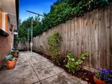 https://images.listonce.com.au/custom/160x/listings/252-windsor-crescent-surrey-hills-vic-3127/945/01683945_img_08.jpg?QJkeLzN0Nbc