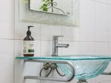 https://images.listonce.com.au/custom/160x/listings/253-blyth-street-brunswick-east-vic-3057/480/00938480_img_09.jpg?-lE2U08_4oo