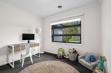 https://images.listonce.com.au/custom/160x/listings/253-diane-crescent-croydon-vic-3136/336/01559336_img_08.jpg?w8KkSjkLcGs