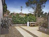 https://images.listonce.com.au/custom/160x/listings/253-hotham-street-elsternwick-vic-3185/530/01793530_img_04.jpg?WTUKVI2GLkw