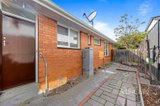 https://images.listonce.com.au/custom/160x/listings/253-yarra-street-heidelberg-vic-3084/440/01861440_img_08.jpg?XtjT6CzepAk
