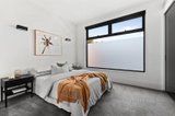 https://images.listonce.com.au/custom/160x/listings/253a-jackson-street-st-kilda-vic-3182/811/01635811_img_06.jpg?XFh5FNxqpcU