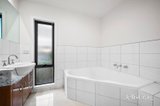https://images.listonce.com.au/custom/160x/listings/254-bentons-road-mount-martha-vic-3934/377/01988377_img_09.jpg?A-YCgKxz3AE