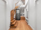 https://images.listonce.com.au/custom/160x/listings/254-henry-street-eltham-vic-3095/697/01733697_img_02.jpg?gSawIQqz3YY