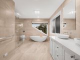 https://images.listonce.com.au/custom/160x/listings/254-henry-street-eltham-vic-3095/697/01733697_img_10.jpg?VSZT-ELgGHE