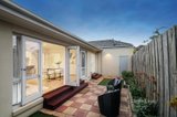 https://images.listonce.com.au/custom/160x/listings/254-lancaster-street-bentleigh-east-vic-3165/472/01594472_img_13.jpg?mohNsBIDjvQ