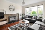 https://images.listonce.com.au/custom/160x/listings/254-mansfield-street-thornbury-vic-3071/315/00893315_img_04.jpg?B0zsG-aPn64