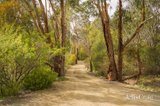 https://images.listonce.com.au/custom/160x/listings/254-prendergasts-lane-kyneton-vic-3444/123/01772123_img_05.jpg?U-KVRtCluMY