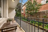 https://images.listonce.com.au/custom/160x/listings/254-scott-street-elwood-vic-3184/166/01794166_img_07.jpg?BxoD1hyhhL4