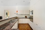 https://images.listonce.com.au/custom/160x/listings/254-stevenson-street-kew-vic-3101/709/01177709_img_07.jpg?9OTinCWMtR8