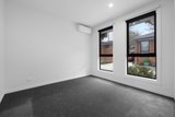 https://images.listonce.com.au/custom/160x/listings/254-surrey-road-east-croydon-vic-3136/920/01933920_img_08.jpg?HWiRZo6Fu9c